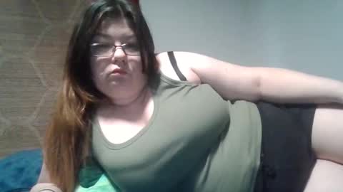 Natalie online show from 05-15-26, 03:52