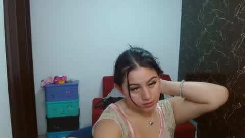 Snapshot of naughtyplayass chatting on 04-21-26, 07:17 naughtyplayass online show from 04-21-26, 07:17