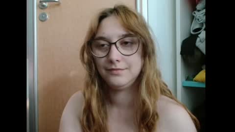 Snapshot of naughtyrapunzel7 chatting on 07-21-26, 05:54 Ella - Naughty Rapunzel online show from 07-21-26, 05:54
