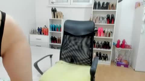 Snapshot of naughtysabine1 chatting on 06-30-26, 11:11 naughtysabine1 online show from 06-30-26, 11:11