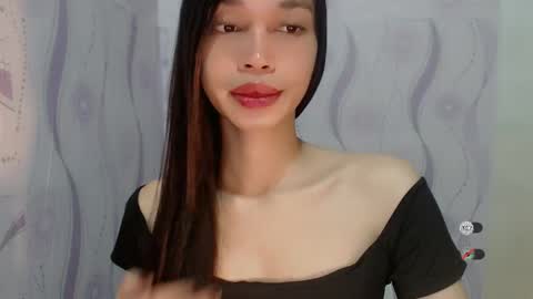 Celine online show from 12-18-25, 09:43