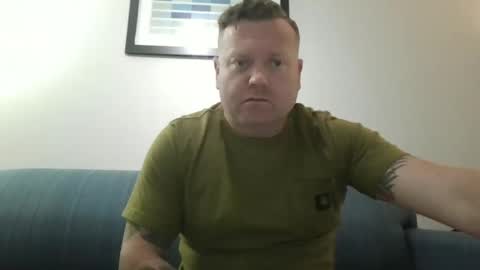 navyman34 online show from 04-17-26, 01:19