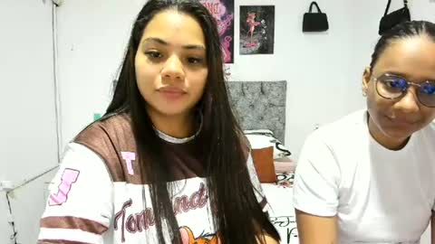 nay_and_aleja online show from 06-25-26, 07:07