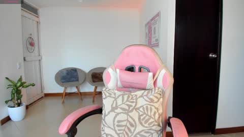 Nayah Williams  - OnlyFans  online show from 02-28-26, 01:45