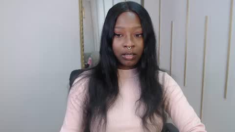 Snapshot of nayariskaya chatting on 06-23-26, 02:59 Nayaris 3 online show from 06-23-26, 02:59