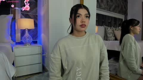    online show from 05-12-26, 11:07