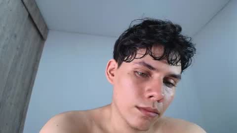 Snapshot of nayton_and_lex chatting on 06-25-26, 11:31 Naytoon online show from 06-25-26, 11:31