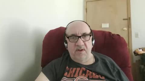 Tom online show from 05-03-26, 09:32
