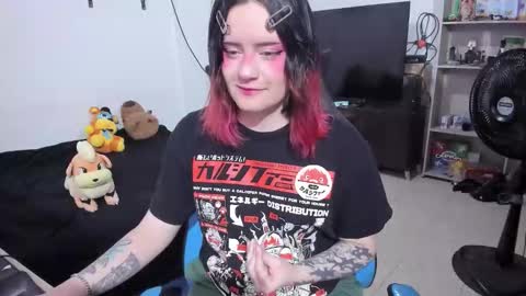 Snapshot of neeko_lol_ chatting on 02-23-26, 11:40 Geek Nicole im Neeko UwU online show from 02-23-26, 11:40