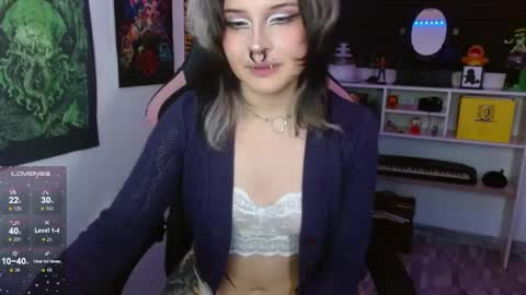 Neena Nyx online show from 05-06-26, 03:02