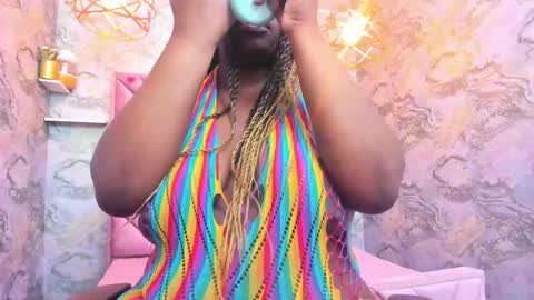 Snapshot of neffertiry_ebonny chatting on 04-28-26, 02:27 Nefer online show from 04-28-26, 02:27