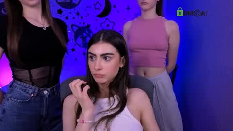 Meow online show from 05-14-26, 01:51