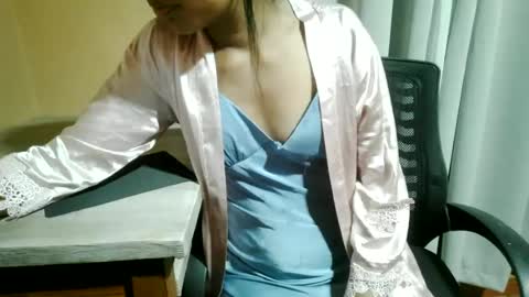 nelia_84 online show from 06-23-26, 06:06