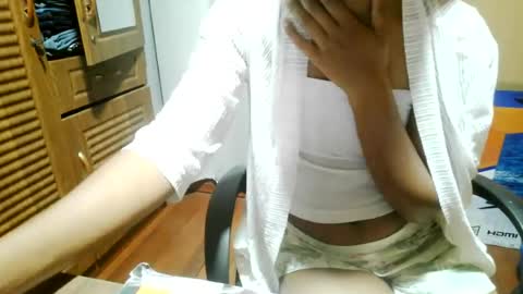 nelia_84 online show from 07-16-26, 05:30