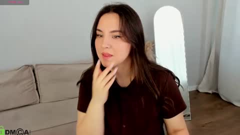 nelie_evans online show from 06-27-26, 12:59