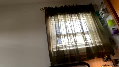 Nellie Atlas online show from 01-05-26, 05:38