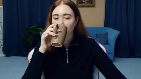 Nelli online show from 03-11-26, 07:53