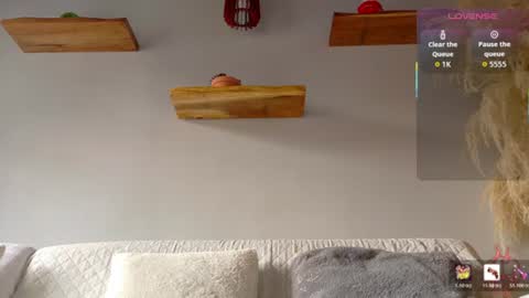 Snapshot of neo_dimou chatting on 06-12-26, 12:37 Jordan online show from 06-12-26, 12:37