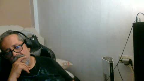 Snapshot of neron401 chatting on 07-04-26, 12:50 neron401 online show from 07-04-26, 12:50
