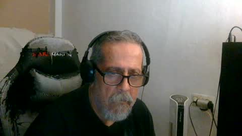 Snapshot of neron401 chatting on 07-05-26, 03:23 neron401 online show from 07-05-26, 03:23