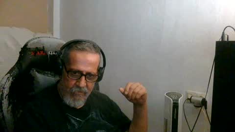 Snapshot of neron401 chatting on 07-05-26, 04:19 neron401 online show from 07-05-26, 04:19