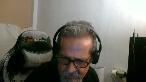 Snapshot of neron401 chatting on 07-29-26, 01:15 neron401 online show from 07-29-26, 01:15