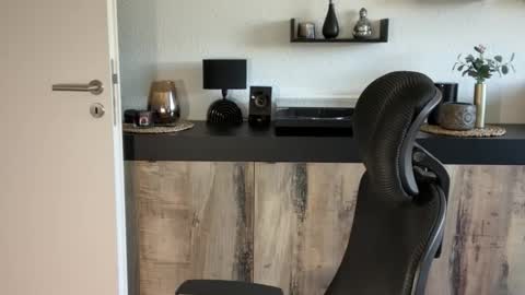 nettermann1968 online show from 03-18-26, 09:34