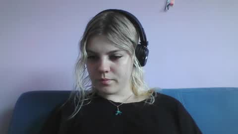 Snapshot of never_enoughh chatting on 07-01-26, 06:26 never_enoughh online show from 07-01-26, 06:26