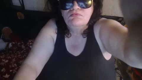 Snapshot of new_milf chatting on 06-14-26, 02:35 Lilly online show from 06-14-26, 02:35