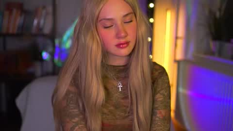 Nika online show from 03-05-26, 09:33