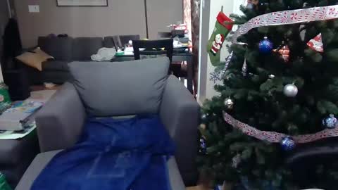 NewWorld online show from 12-31-24, 05:18