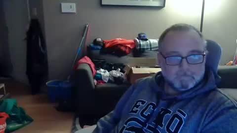 Snapshot of newvvorld chatting on 06-16-26, 01:25 NewWorld online show from 06-16-26, 01:25