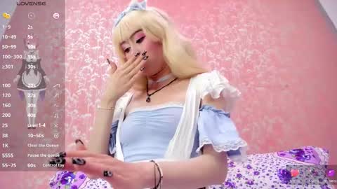 NEZUKO MITSURI online show from 03-25-26, 03:12