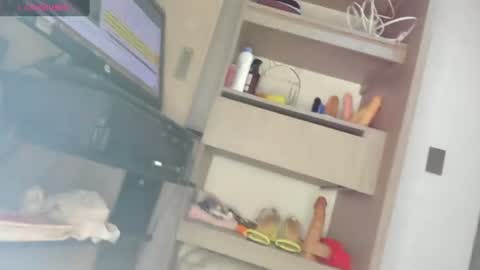 nia brown   online show from 07-23-26, 11:02
