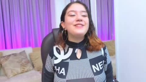 Estefani  online show from 04-11-26, 11:47