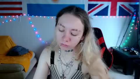 nica_kawaii online show from 03-13-26, 06:09