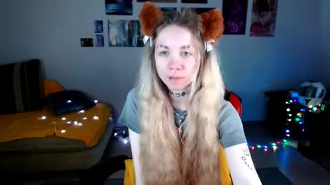 nica_kawaii online show from 05-15-26, 01:29