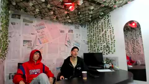 Snapshot of nice_boys11 chatting on 06-21-26, 01:13 nice_boys11 online show from 06-21-26, 01:13
