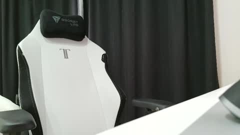 nice_dicknballs online show from 05-31-26, 06:42