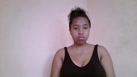 nicelly01 online show from 06-28-26, 11:49