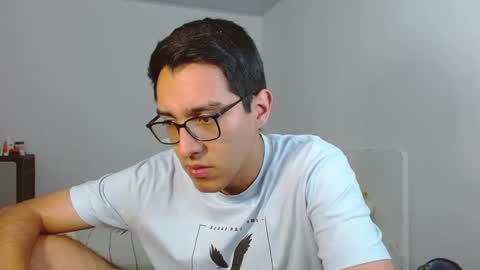 Snapshot of nicholasfinn chatting on 05-19-26, 11:11 Nick online show from 05-19-26, 11:11
