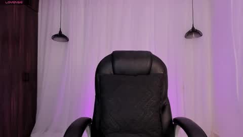Snapshot of nick_fenix chatting on 04-21-26, 02:51 nick fenix online show from 04-21-26, 02:51