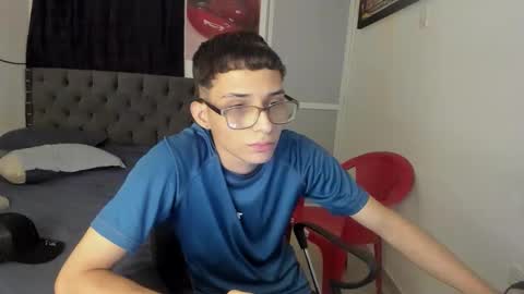 Snapshot of nick_master2 chatting on 03-11-26, 07:58 nick_master2 online show from 03-11-26, 07:58