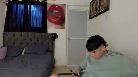 Snapshot of nick_master2 chatting on 03-17-26, 08:23 nick_master2 online show from 03-17-26, 08:23