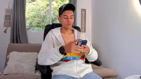 Nick Copeer  online show from 06-12-26, 12:04