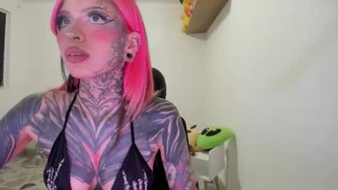   Help me reach 100 thumbs up online show from 07-05-26, 03:13