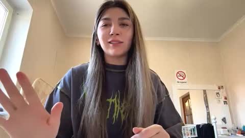 Anna online show from 03-12-26, 12:33