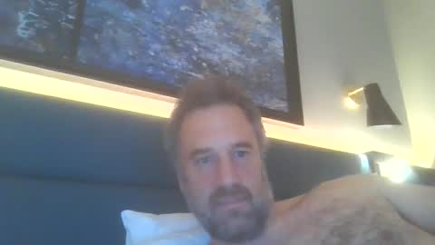 nicknut07 online show from 05-26-26, 09:00