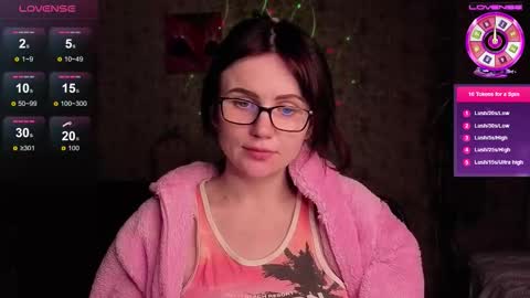 Snapshot of nicky_weekends chatting on 02-05-26, 12:37 Nicky Weekends online show from 02-05-26, 12:37