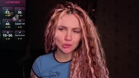 Snapshot of nicky_weekends chatting on 03-05-26, 12:39 Nicky Weekends online show from 03-05-26, 12:39